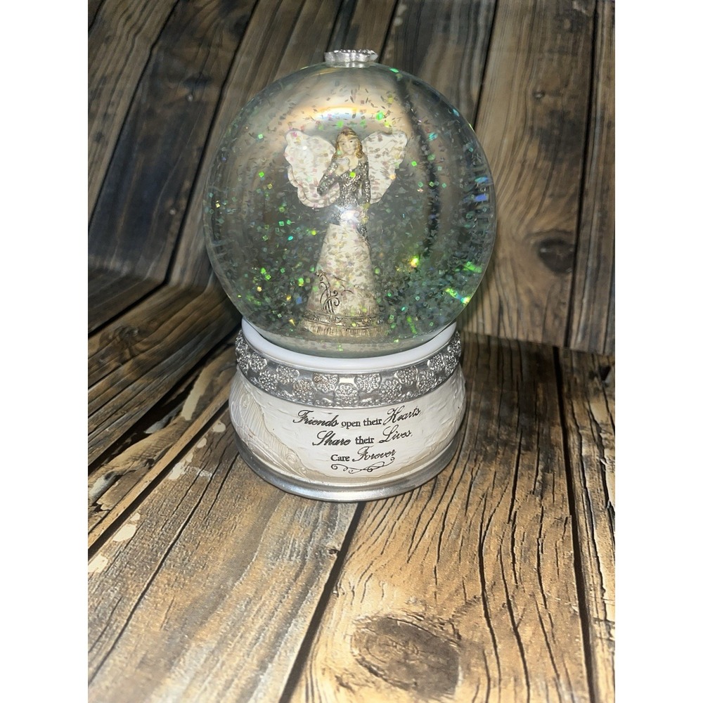 Angel‎ Snow Globe Friends Open Their Hearts Iridescent Glitter Silver Base Decor